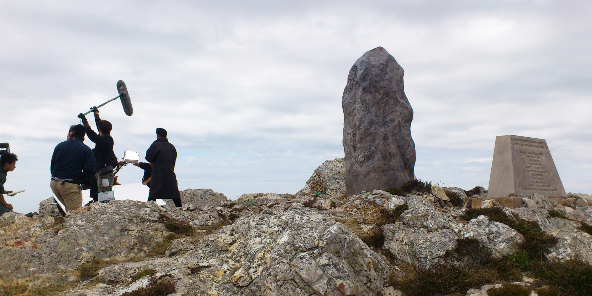 decor-sculpture-menhir-film-tournage