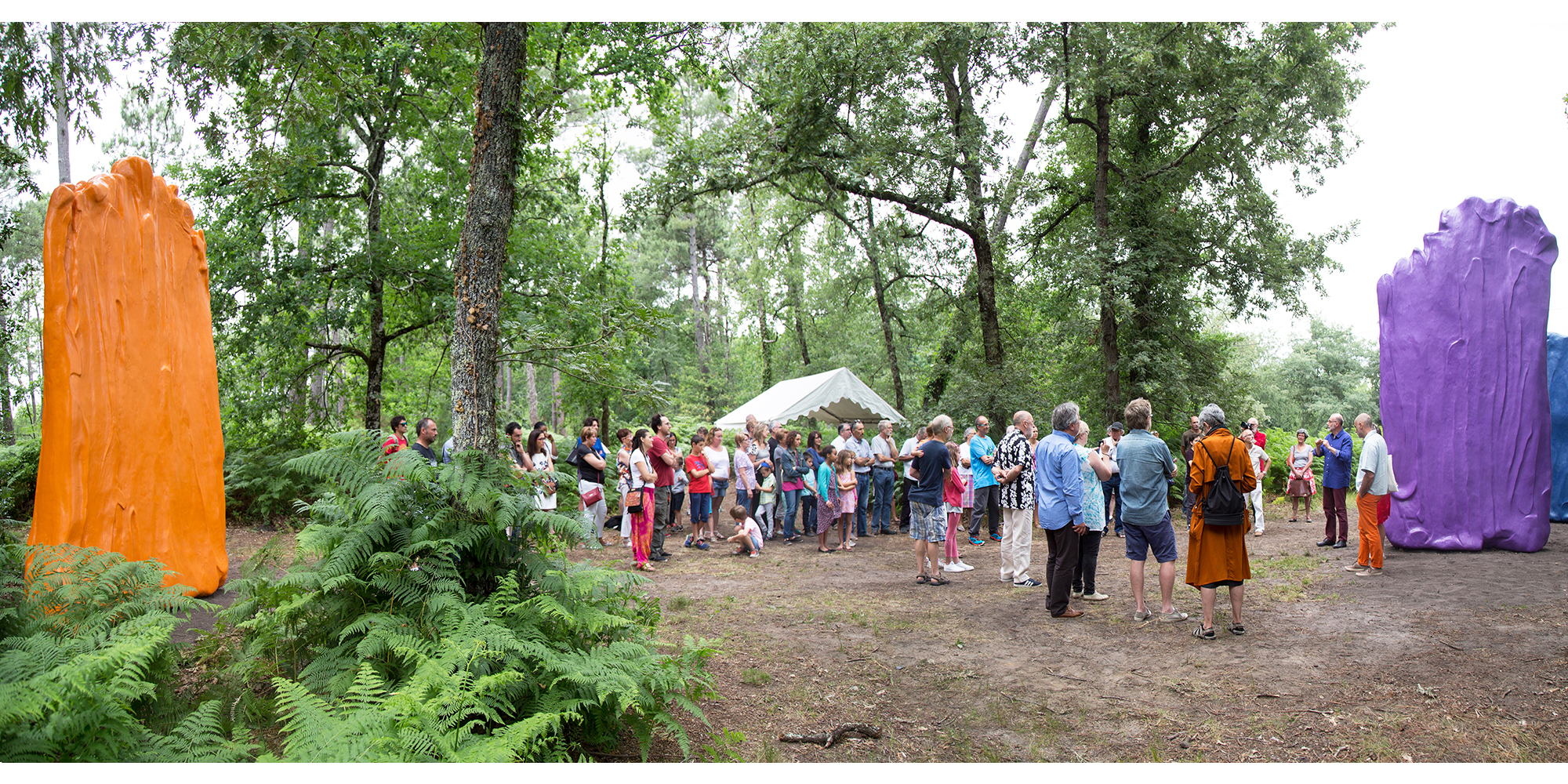 inauguration-vernissage-sculptures-oeuvre-couleurs-foret-art-contemporain